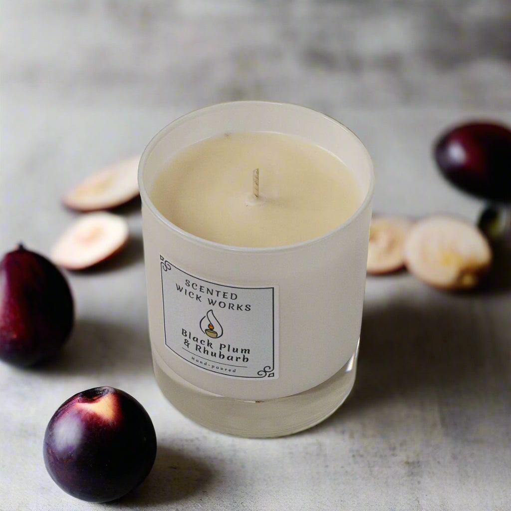 candle black plum and rhubarb