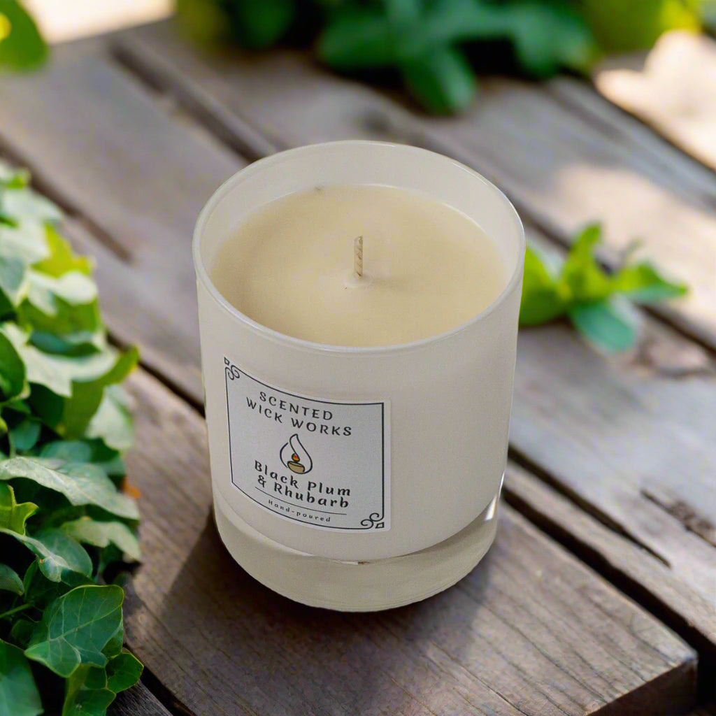 candle black plum and rhubarb