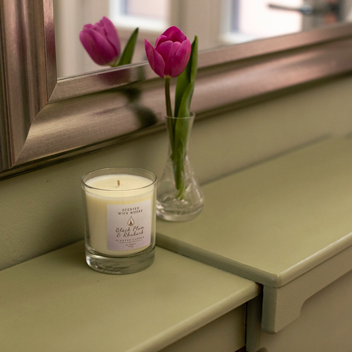 black plum & rhubarb 20cl scented candle