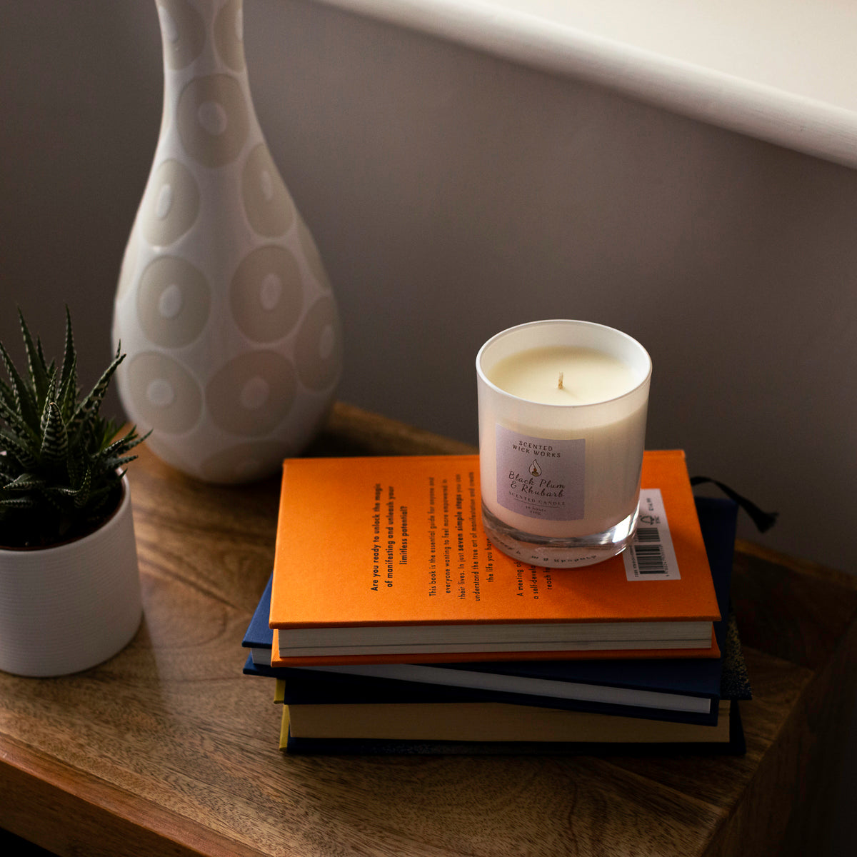 black plum & rhubarb 30cl scented candle