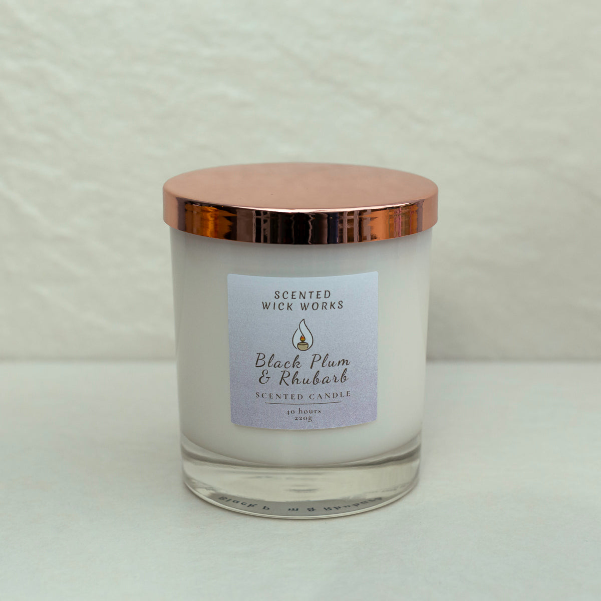 black plum & rhubarb 30cl scented candle