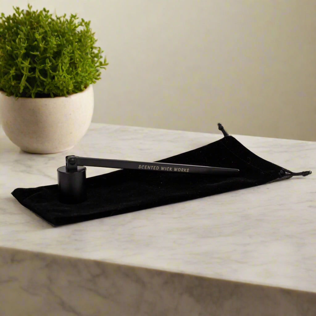 candle wick snuffer in black