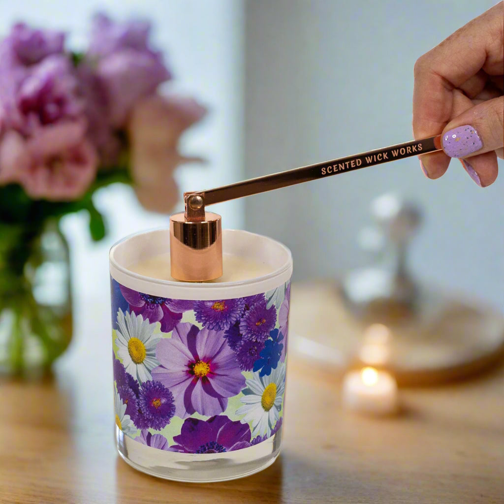 snuffing candle wick